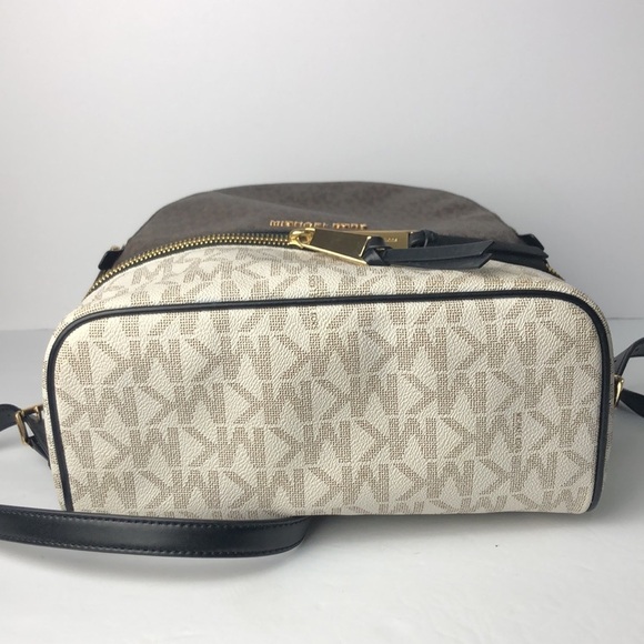 NEW Michael Kors Rhea Designer Backpack - Picture 6 of 11